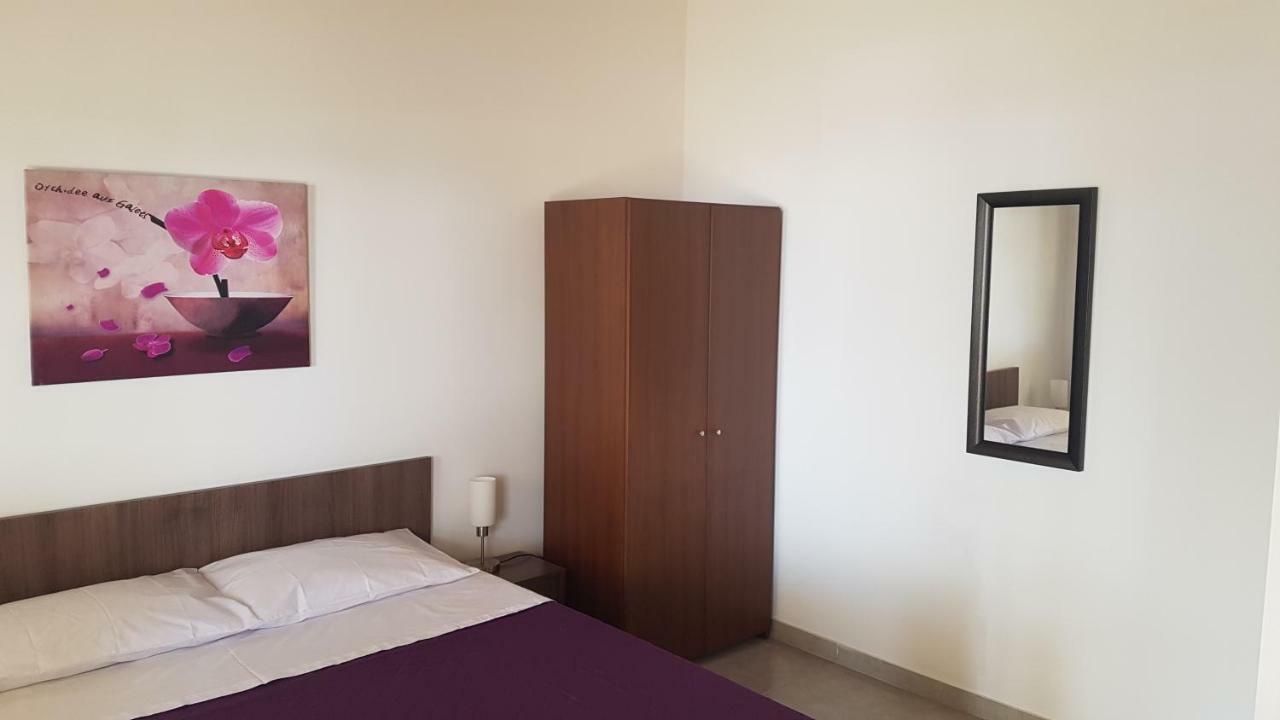 Zorbas Sea View No 1 - Antoniella Apartment Larnaca Exterior photo